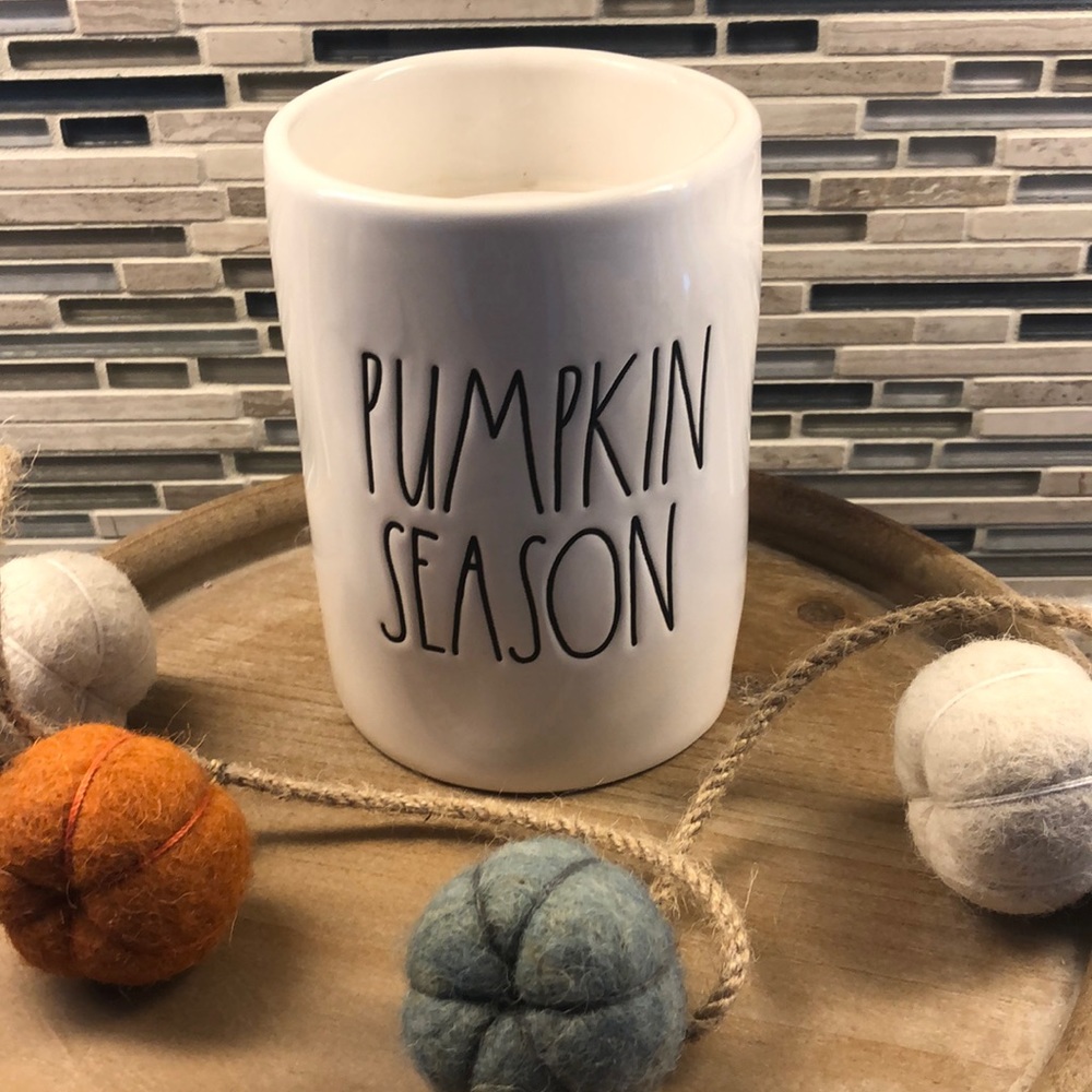 Rae Dunn “Pumpkin Season” Candle